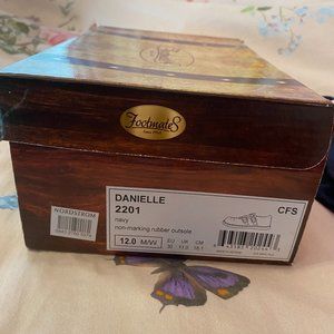 New with Box Footmates Blue Danielle Size 12